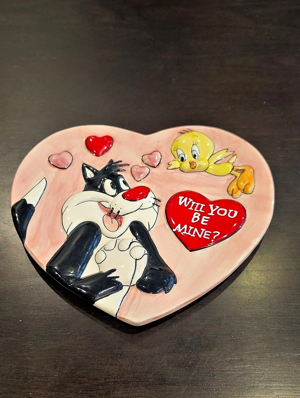 1995 Vintage Warner Bros Looney Tunes Collectible Plate.
